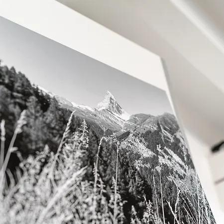 Haus La Rocca By Premium Apartamento Zermatt