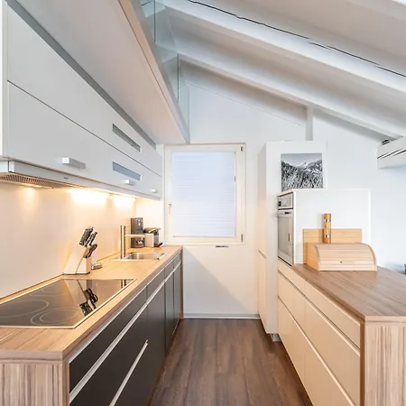 Haus La Rocca By Premium Apartamento Zermatt