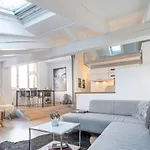 アパート Haus La Rocca By Premium *
